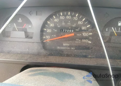 1993 Toyota Pickup 1/2 Ton Short Whlbase Stb from USA, damaged, VIN 4TARN81A8PZ118619